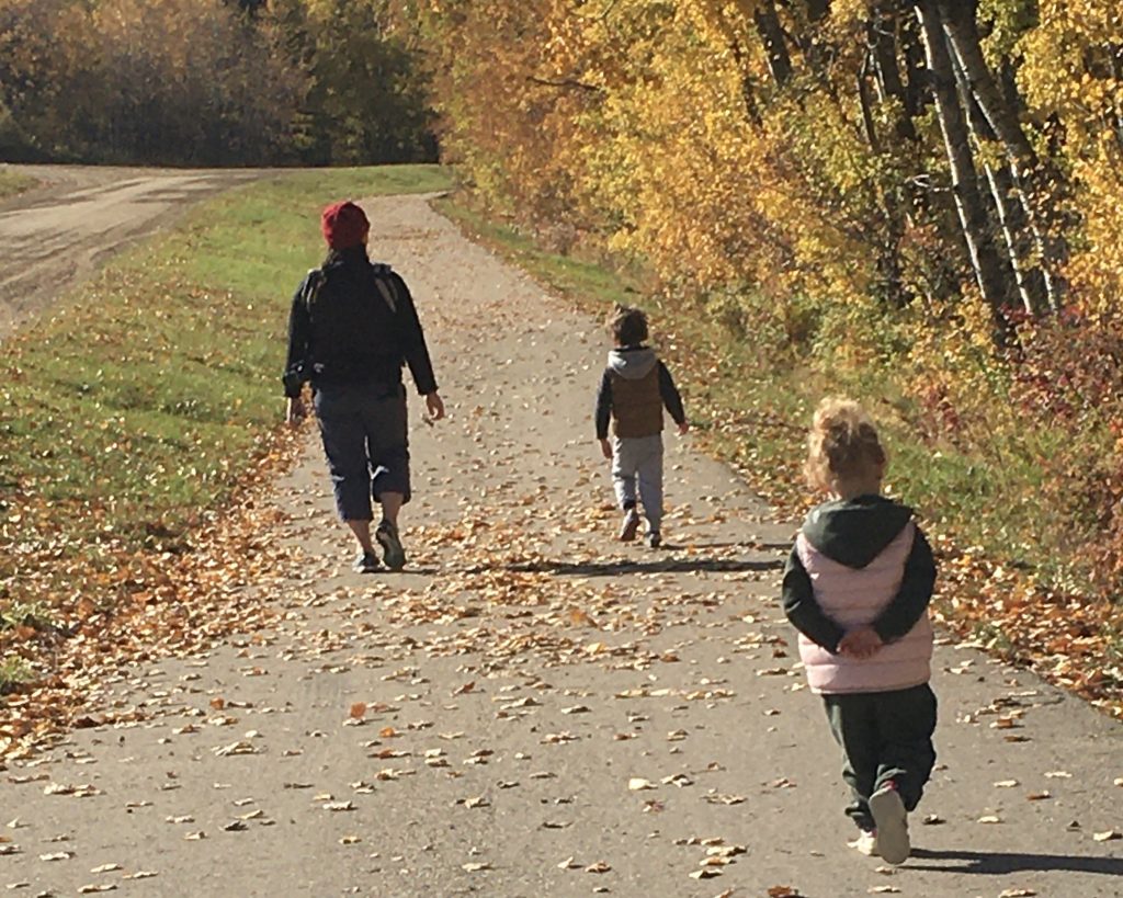 Active Living healthy family get outside and play